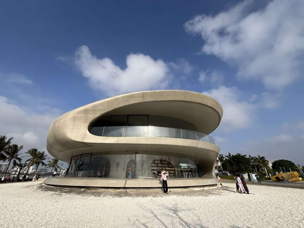 Yundong Library in Haikou
