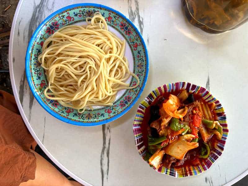 Bowl of oil-braised meat noodles, a Xinjiang lunch dish