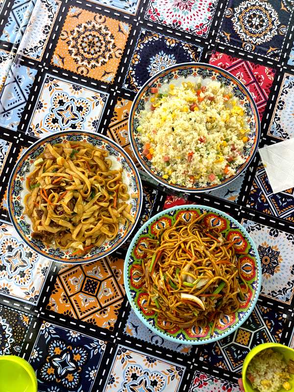 Dinner at Kanas Food Plaza, Cantonese-style beef rice noodles, Yangzhou fried rice, and Xinjiang stir-fried yellow noodles